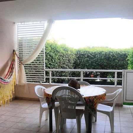 Du Cote De Sainte-Anne Apartment Bagian luar foto